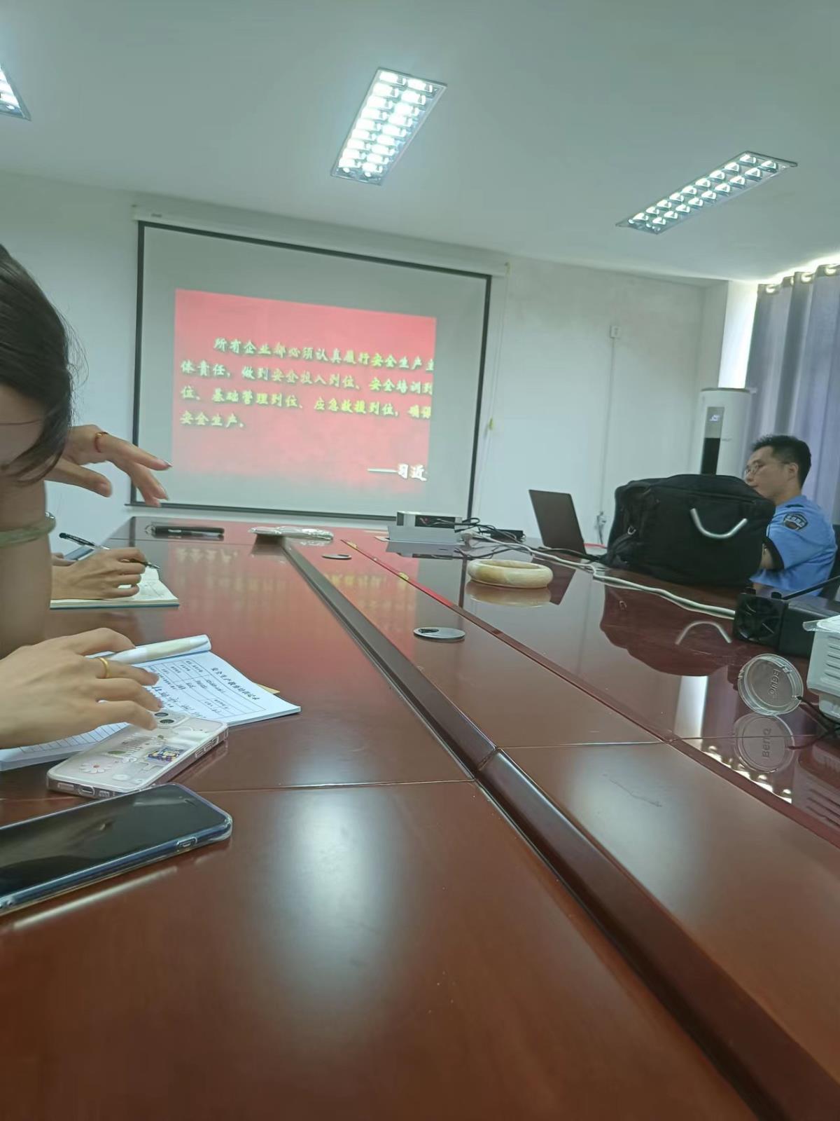 1724a7beb655691cd22ee2236db1df8.jpg 1724a7beb655691cd22ee2236db1df8.jpg